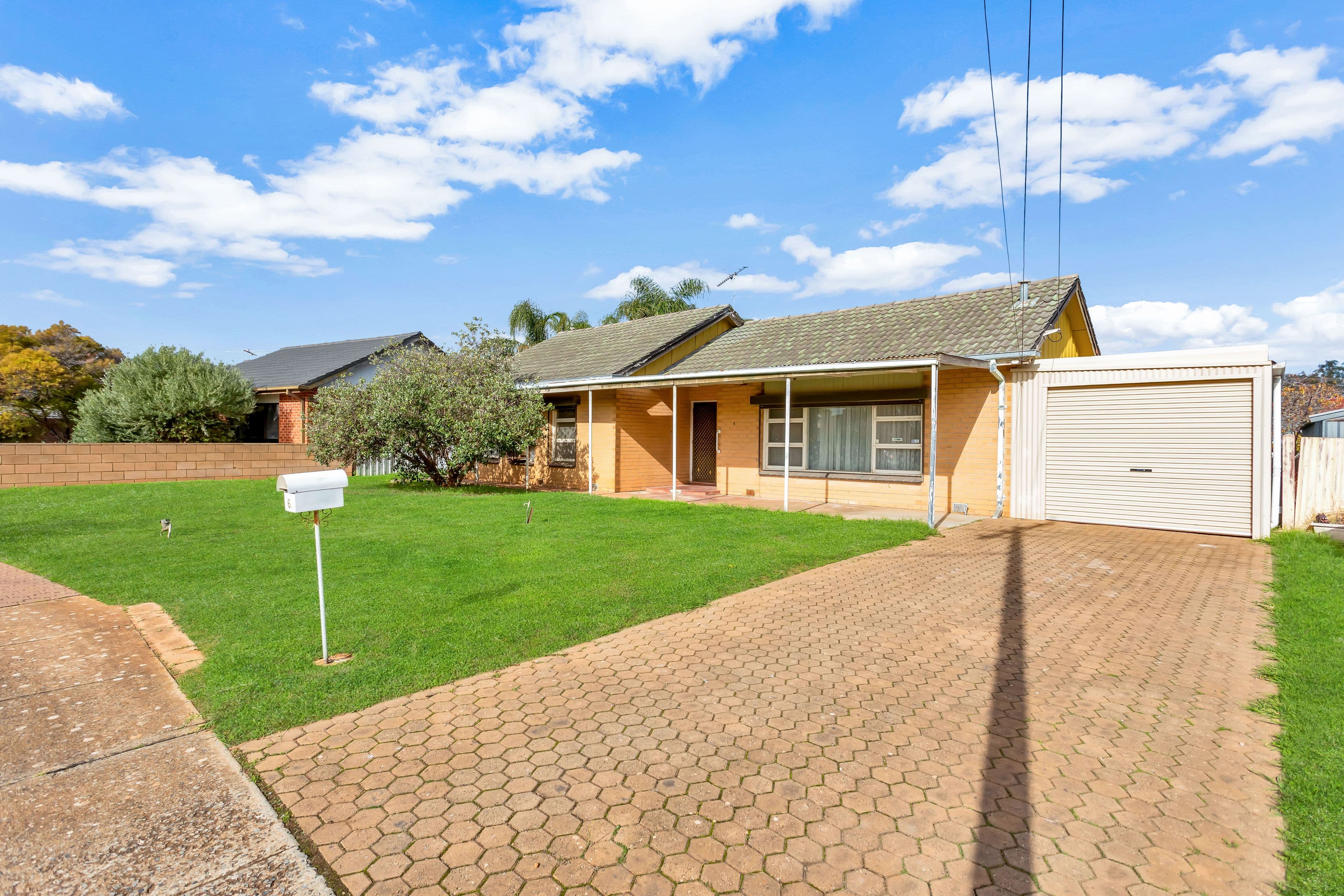 6 Miller Crescent, Parafield Gardens SA 5107, Parafield Gardens - Thumbnail 2
