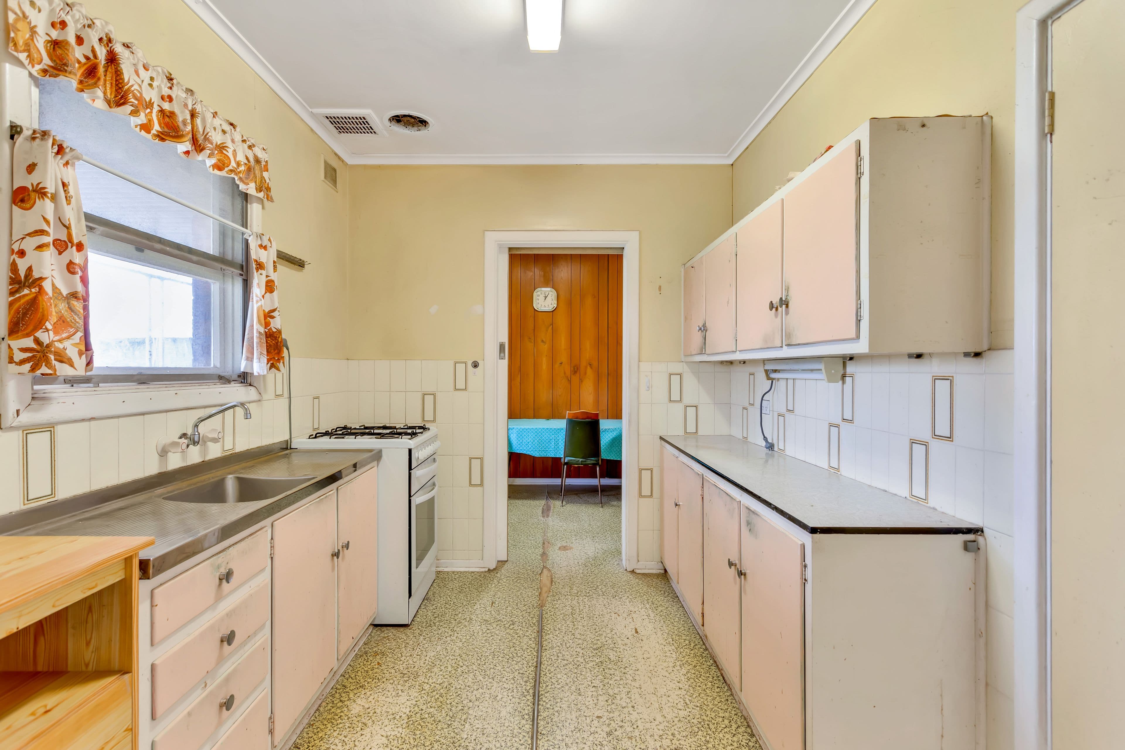 6 Miller Crescent, Parafield Gardens SA 5107, Parafield Gardens - Thumbnail 4