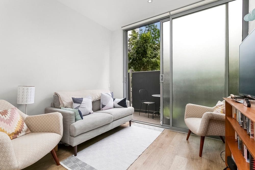 20 Reeves Street, Carlton VIC 3053, Carlton - Thumbnail 2