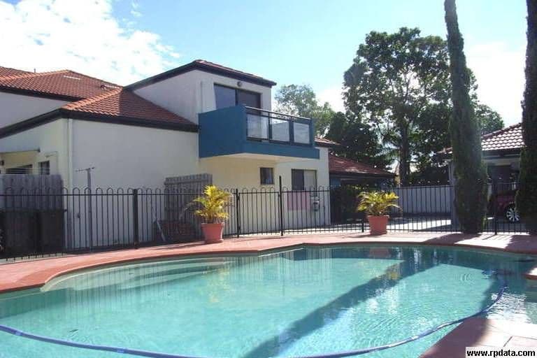 540  Old Cleveland Road(Cnr Glanosmond St), CAMP HILL QLD 4152, Camp Hill - Thumbnail 5