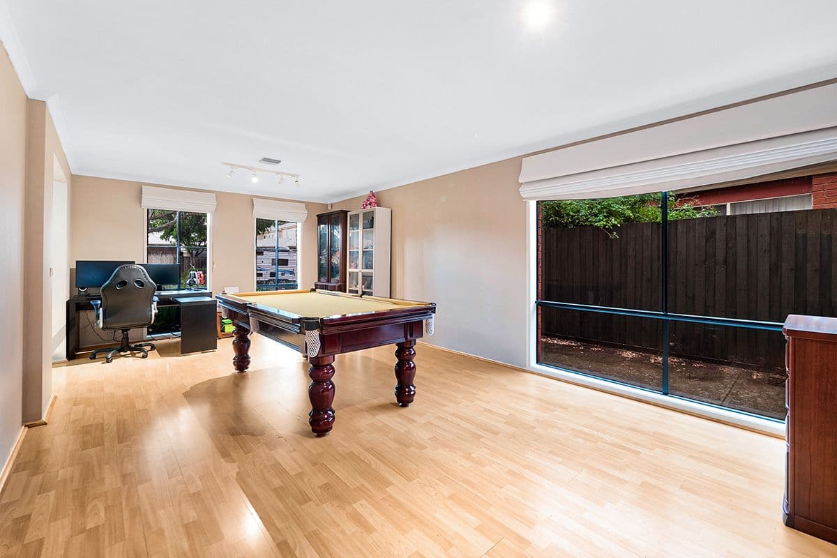 4 Darcy Niland Crescent, Lynbrook VIC 3975, Lynbrook - Thumbnail 4