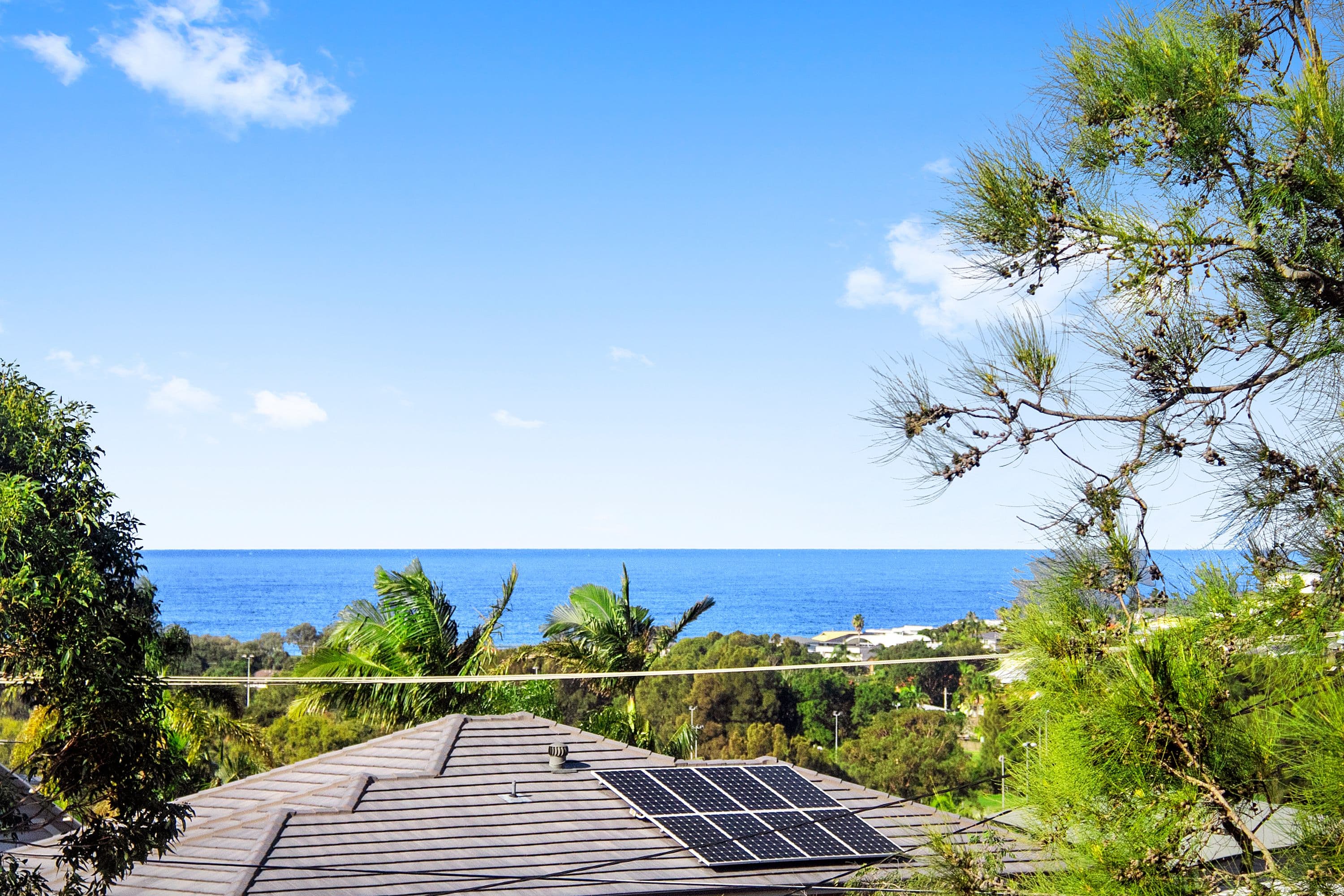 22 Makim Street, North Curl Curl NSW 2099, North Curl Curl - Thumbnail 2