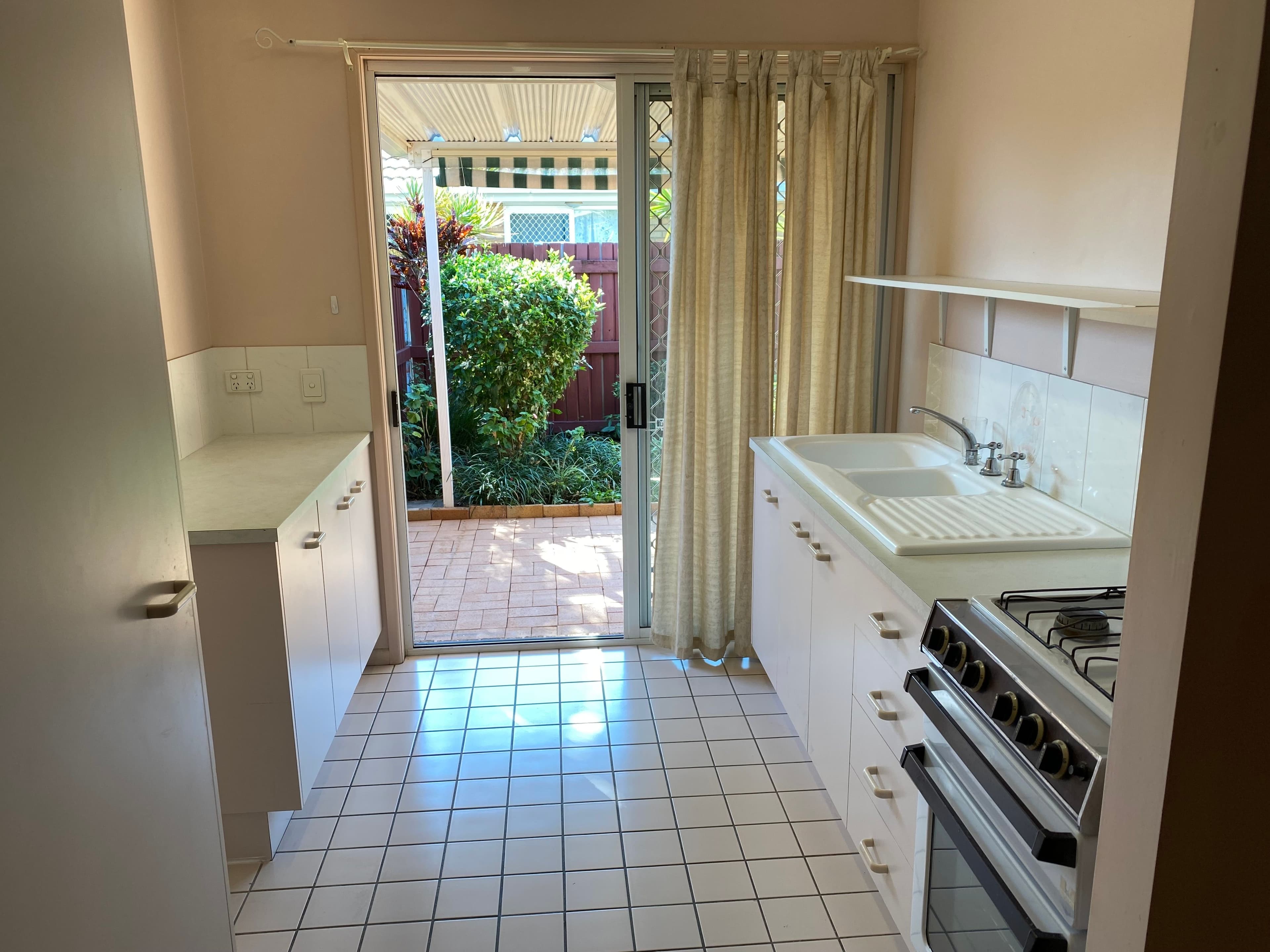 12 Price Court, Brendale QLD 4500, Brendale - Thumbnail 2