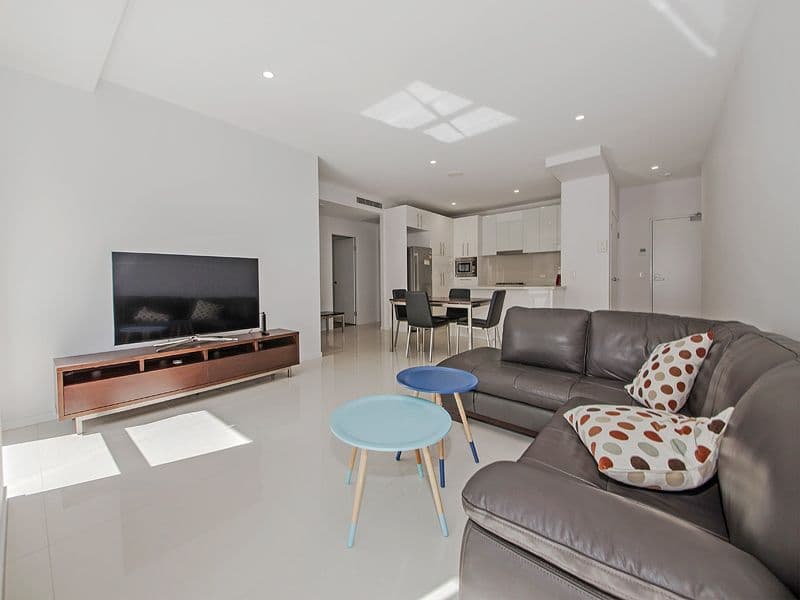 42-46 Sanders Street, Upper Mount Gravatt QLD 4122, Upper Mount Gravatt - Thumbnail 2