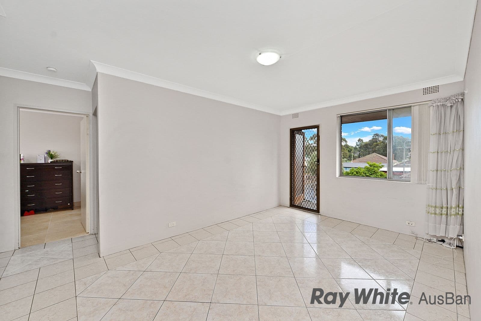 .92 Hampden Road, Lakemba NSW 2195, Lakemba - Thumbnail 2
