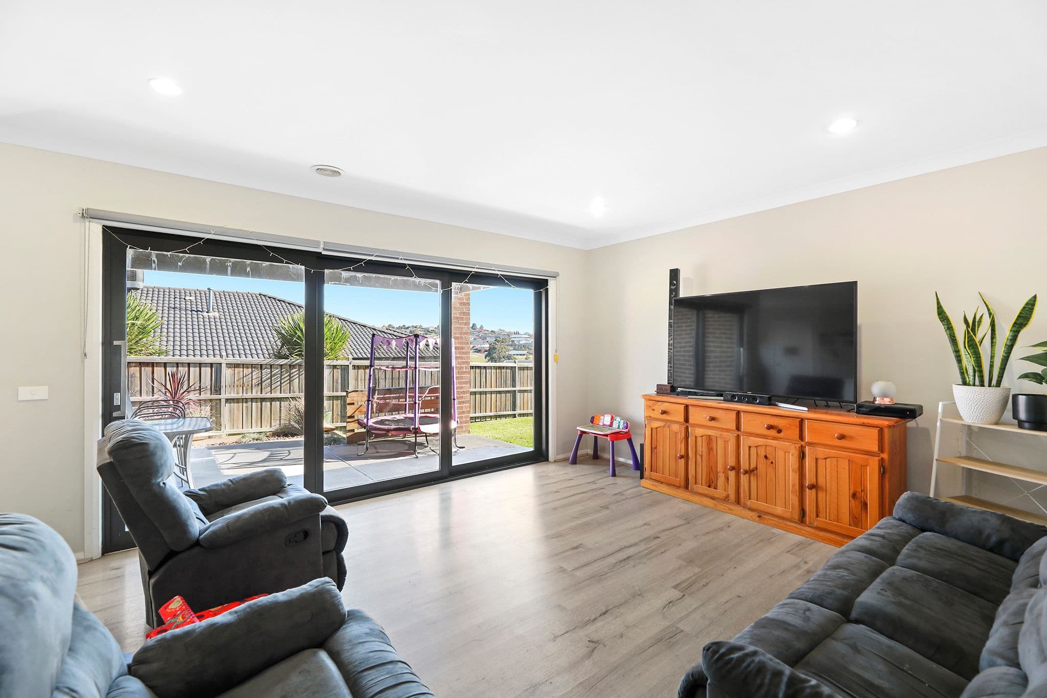 11 Bunyip Drive, Drouin VIC 3818, Drouin - Thumbnail 4