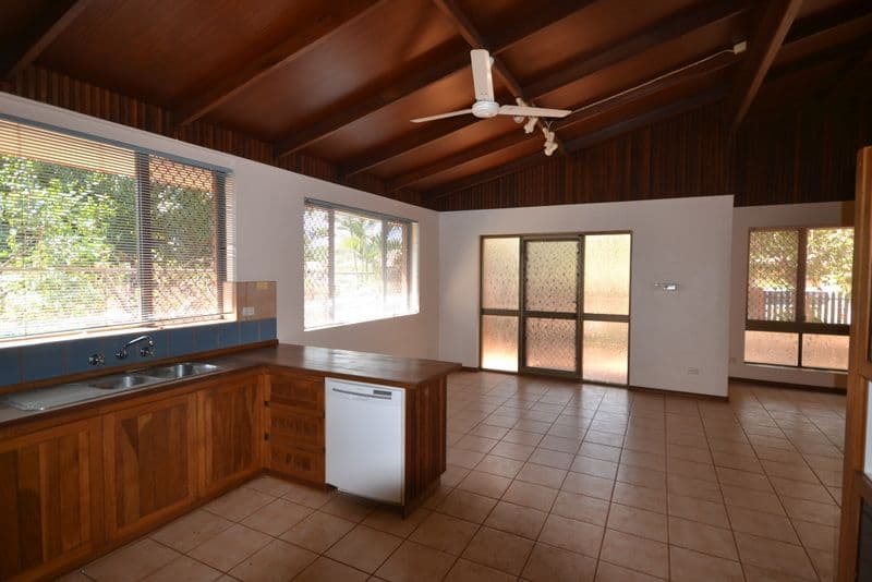 8 Piggott Way, BROOME WA 6725, Broome - Thumbnail 7