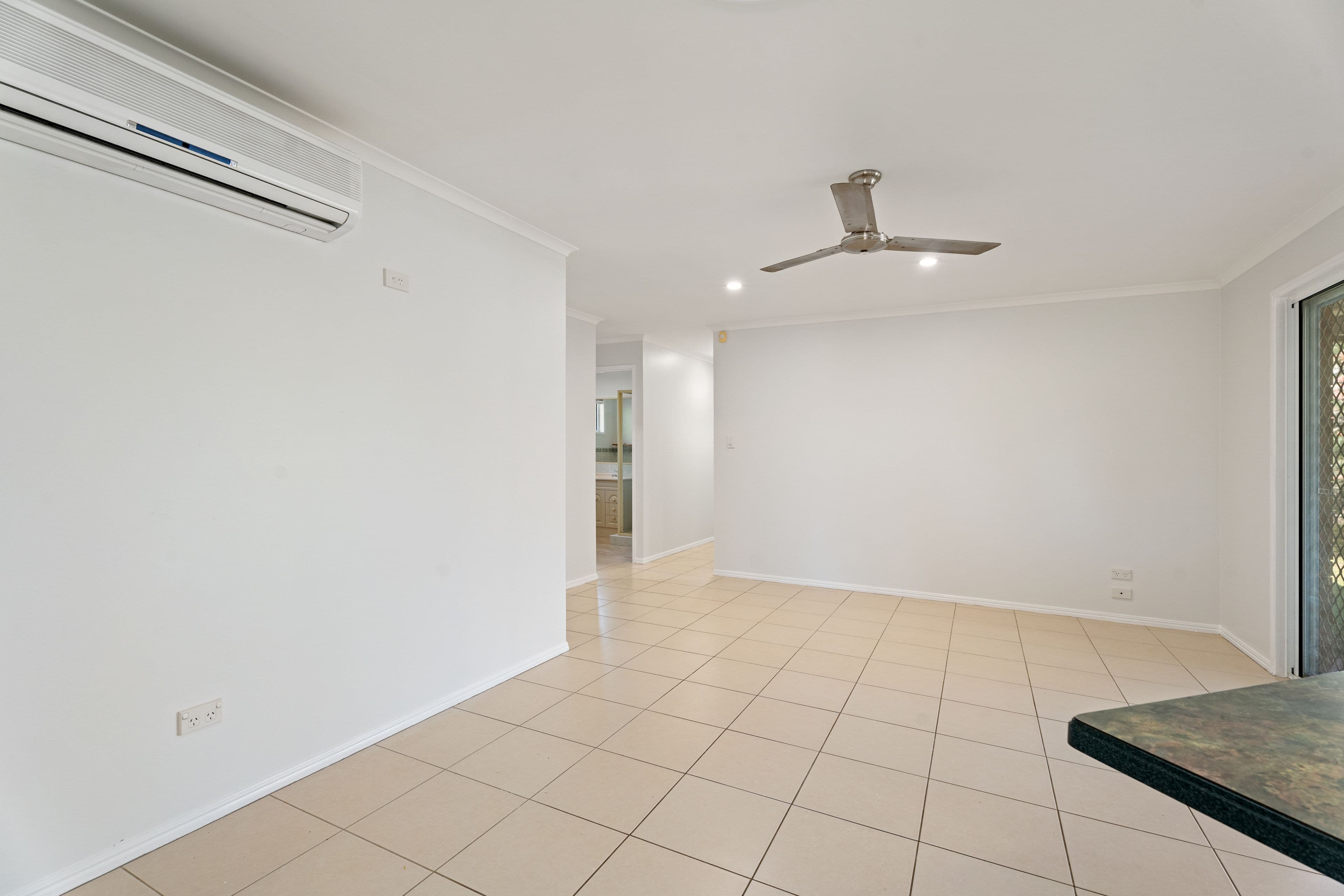 14 Wattle Street, Point Vernon QLD 4655, Point Vernon - Thumbnail 6