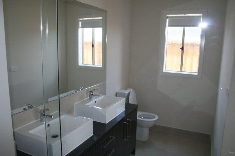 47 Dunbarton Drive, Eltham North, Eltham North - Thumbnail 5