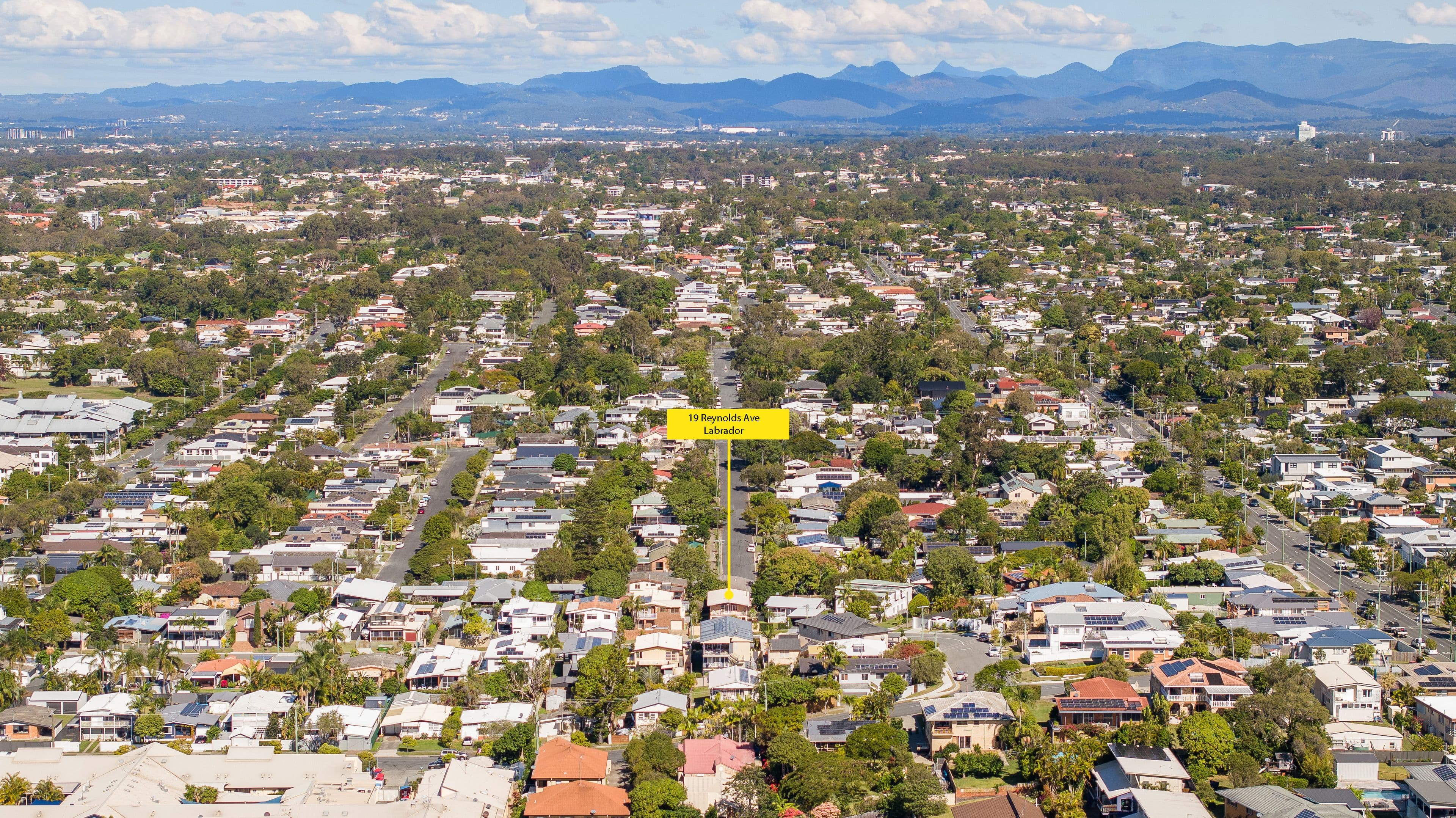 19 Reynolds Avenue, Labrador QLD 4215, Labrador - Thumbnail 5