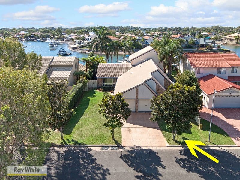 24 Intrepid Court, NEWPORT QLD 4020, Newport - Thumbnail 2