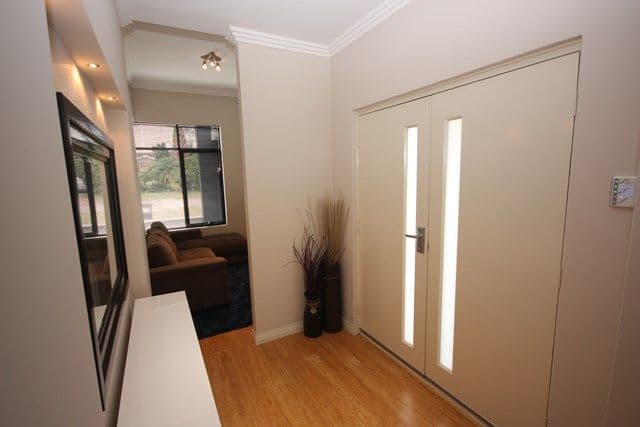 9a Holdhurst Way, MORLEY WA 6062, Morley - Thumbnail 6