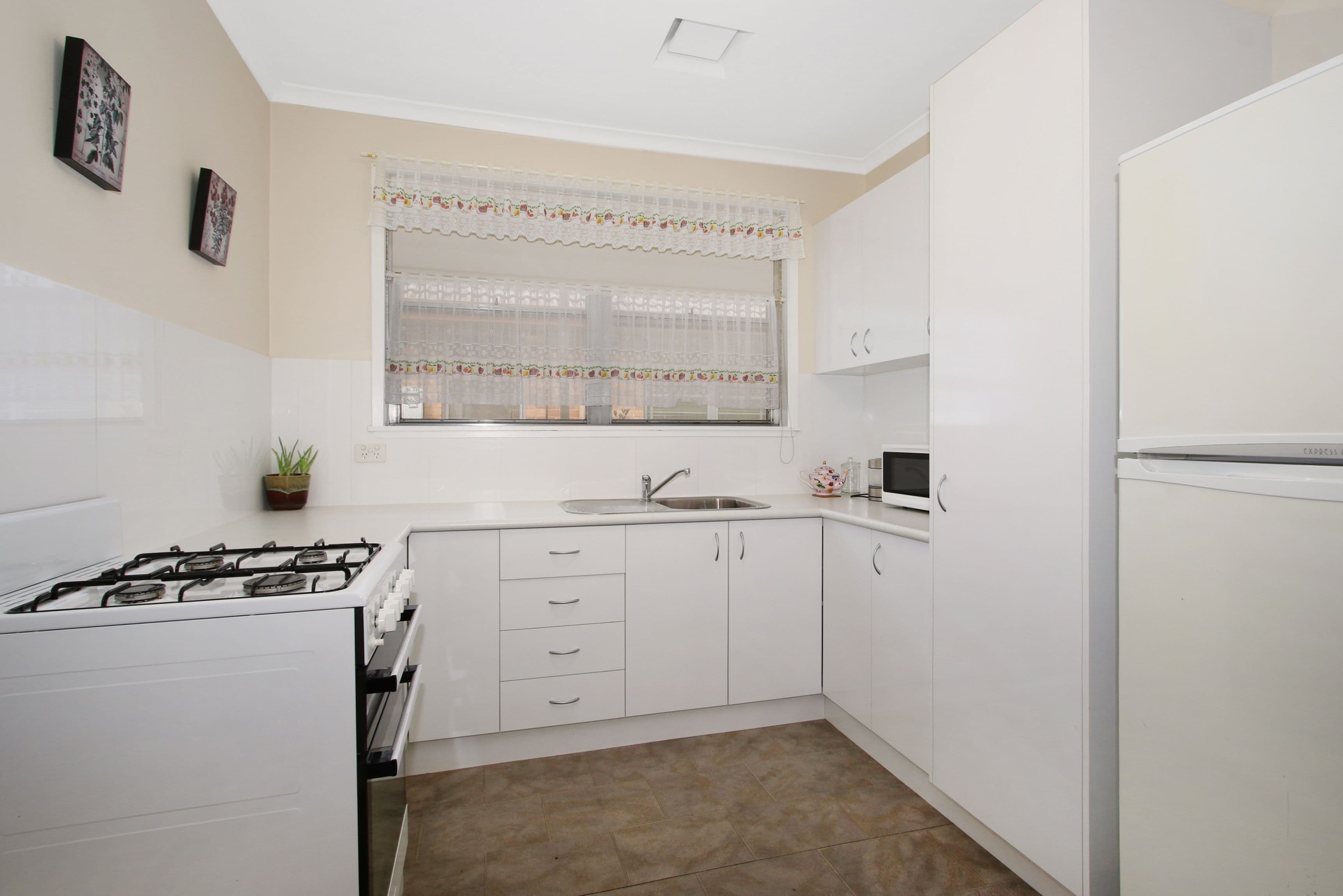 26 Lindsay Street, Wodonga VIC 3690, Wodonga - Thumbnail 3