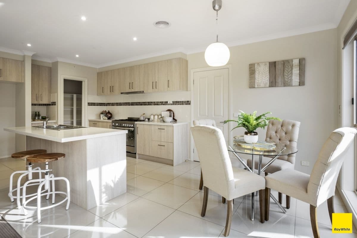 17 Filippin Court, Werribee VIC 3030, Werribee - Thumbnail 5