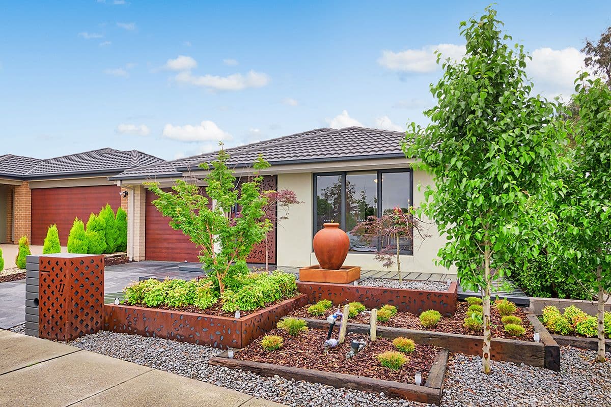11 Nobel Drive, Cranbourne West VIC 3977, Cranbourne West - Image 1