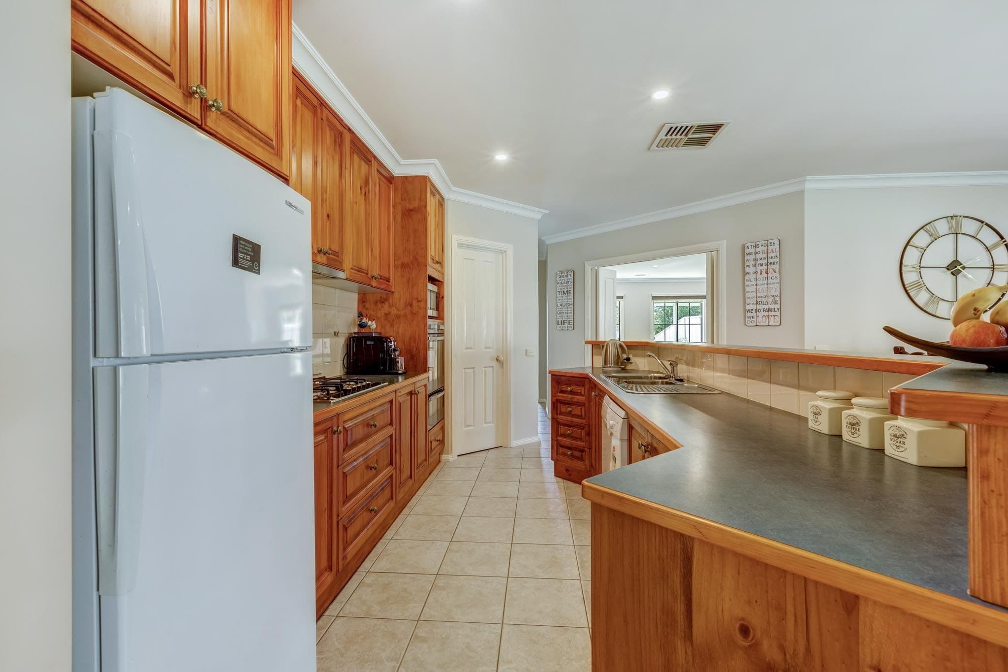 15 Muscat Court, Rutherglen VIC 3685, Rutherglen - Thumbnail 5