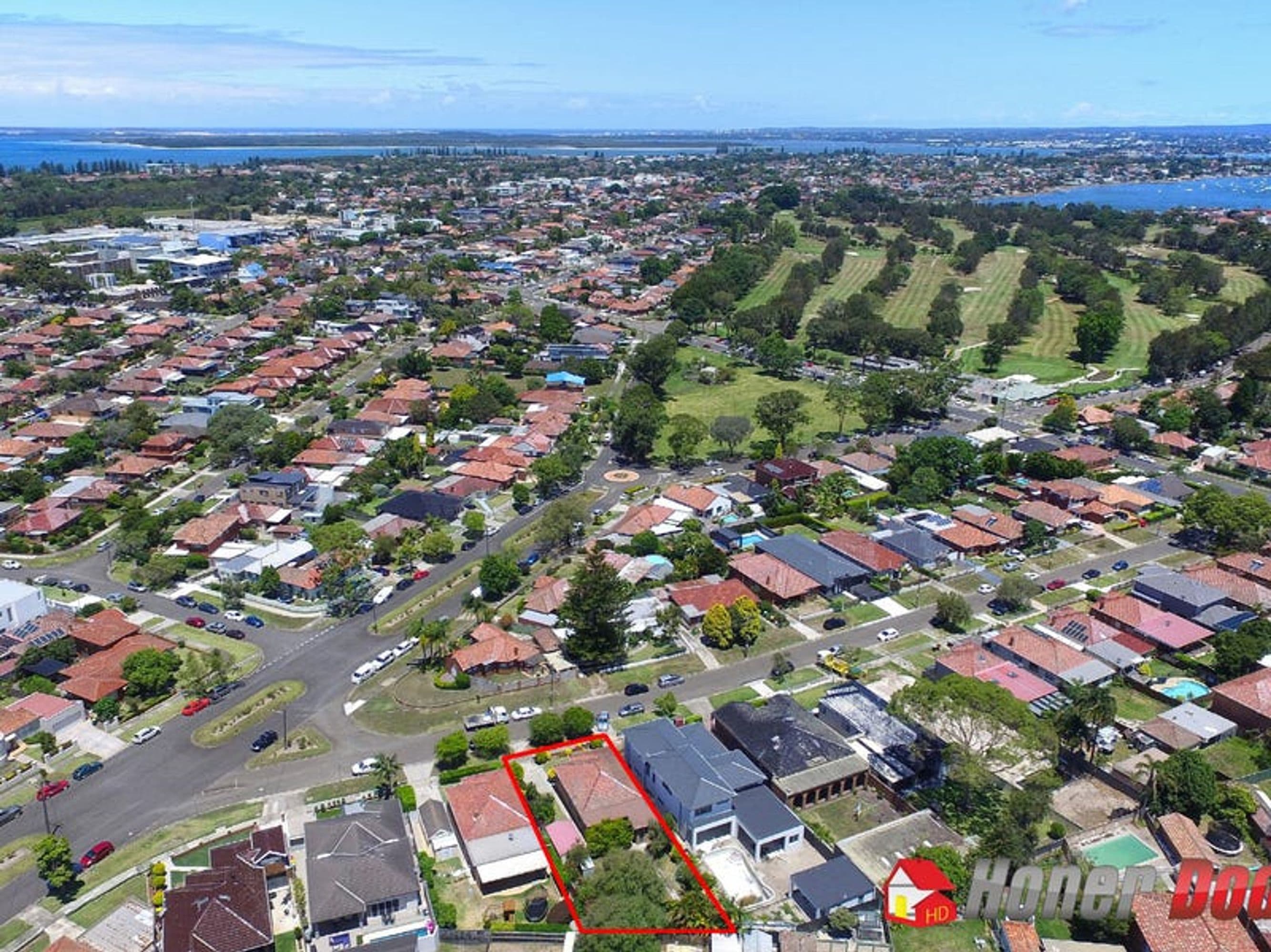 8 Lobb Crescent, Beverley Park, Beverley Park - Image 1