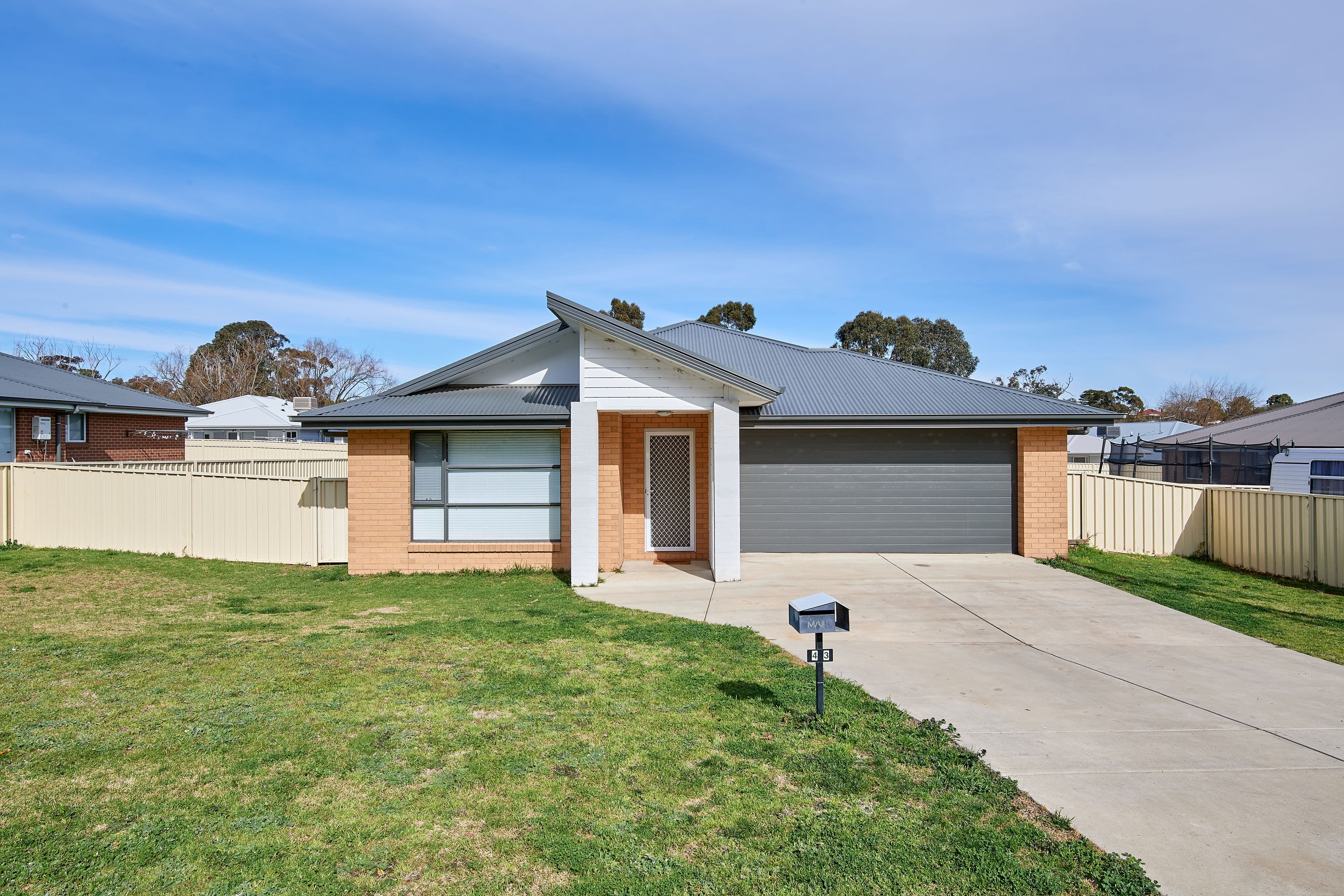 43 Waratah Street, Junee NSW 2663, Junee - Image 1