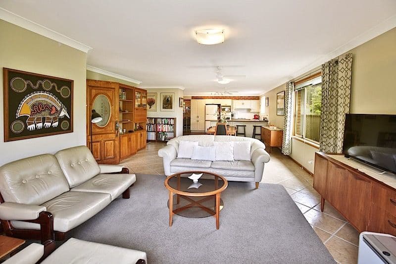 82 Hollingsworth Crescent, Callala Bay - Thumbnail 2