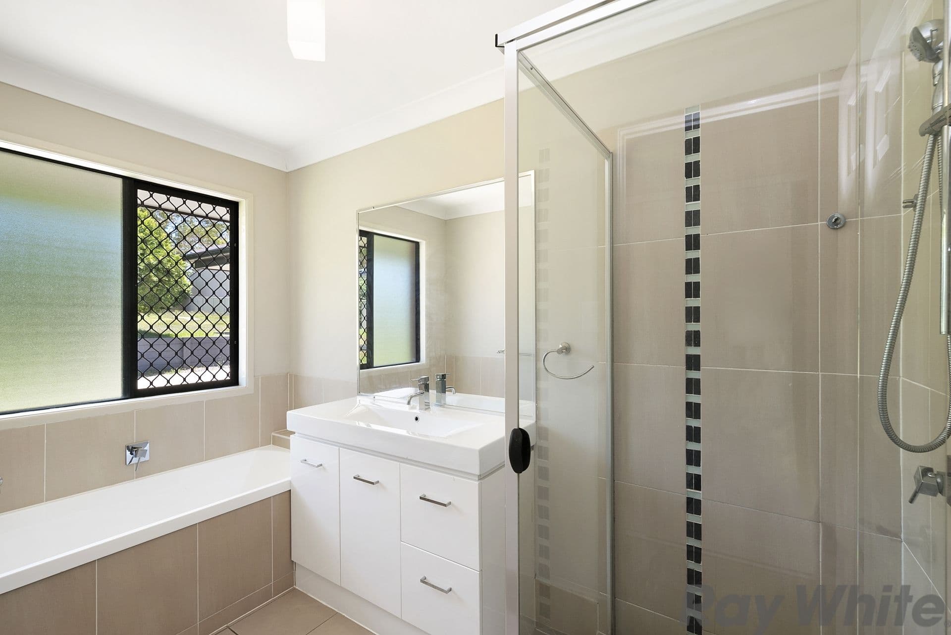 17-19 Krause Street, Deception Bay QLD 4508, Deception Bay - Thumbnail 8