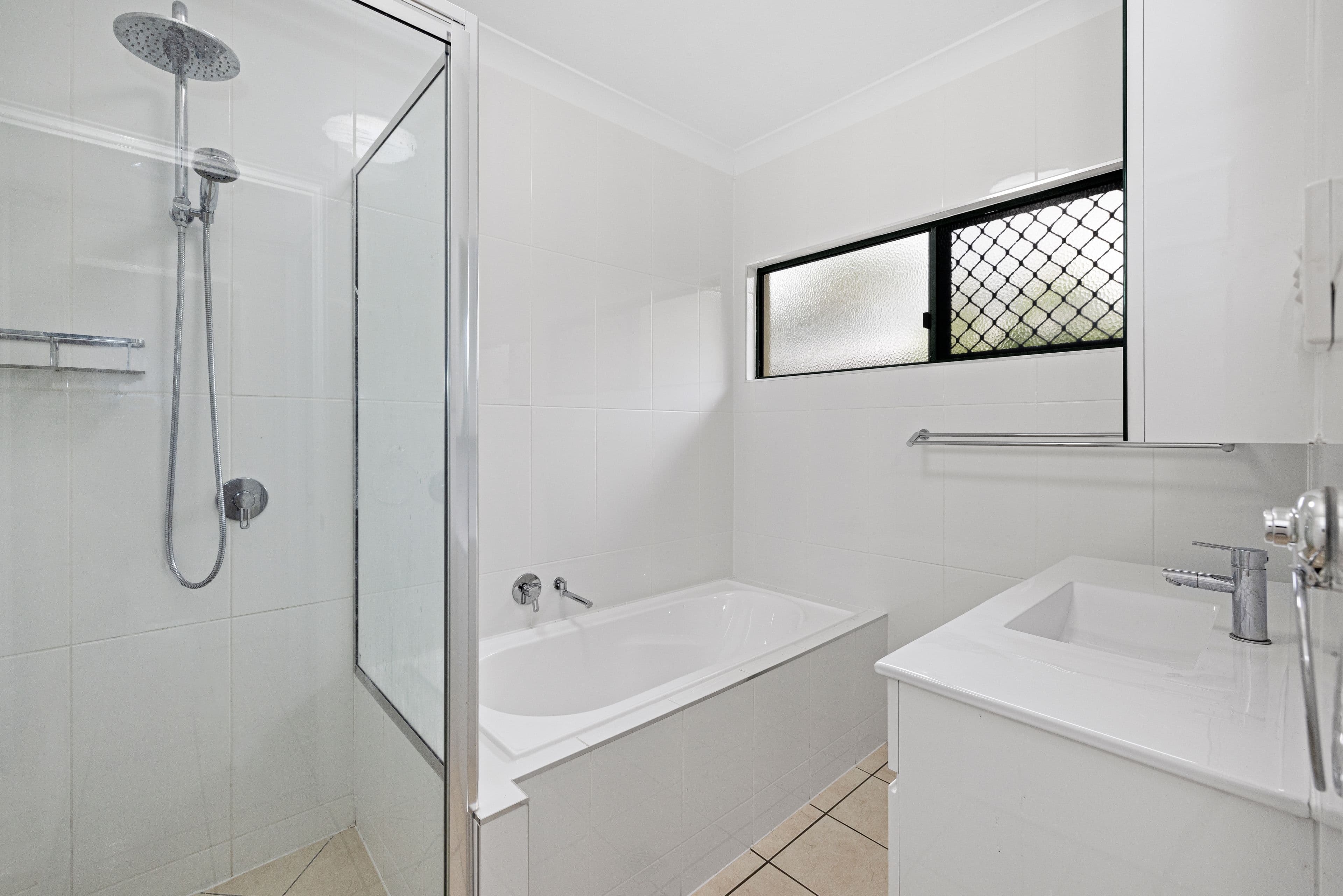 2 Hillgrove Court, Bushland Beach QLD 4818, Bushland Beach - Thumbnail 7