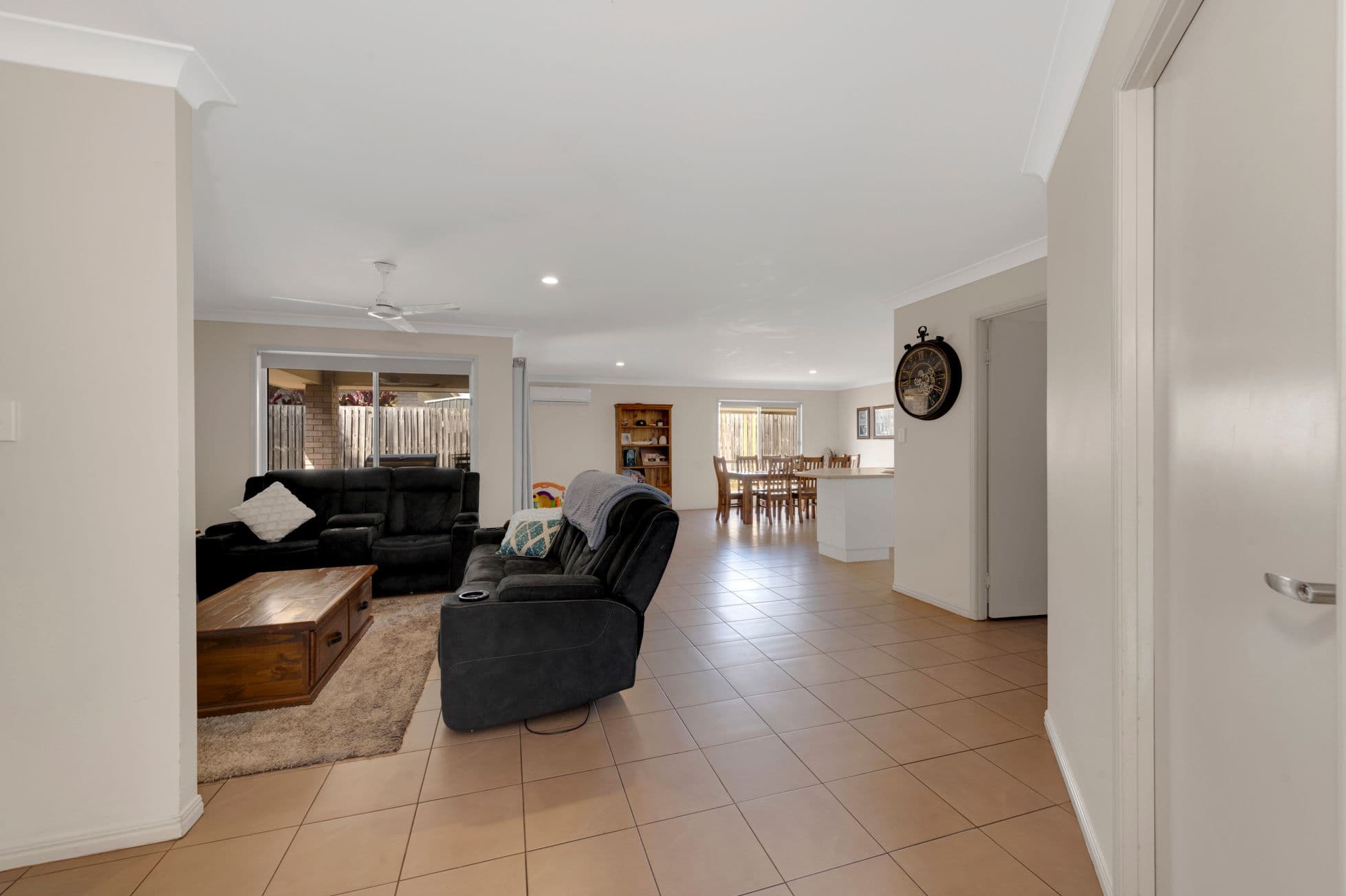 3 Toppers Drive, Coral Cove QLD 4670, Coral Cove - Thumbnail 8