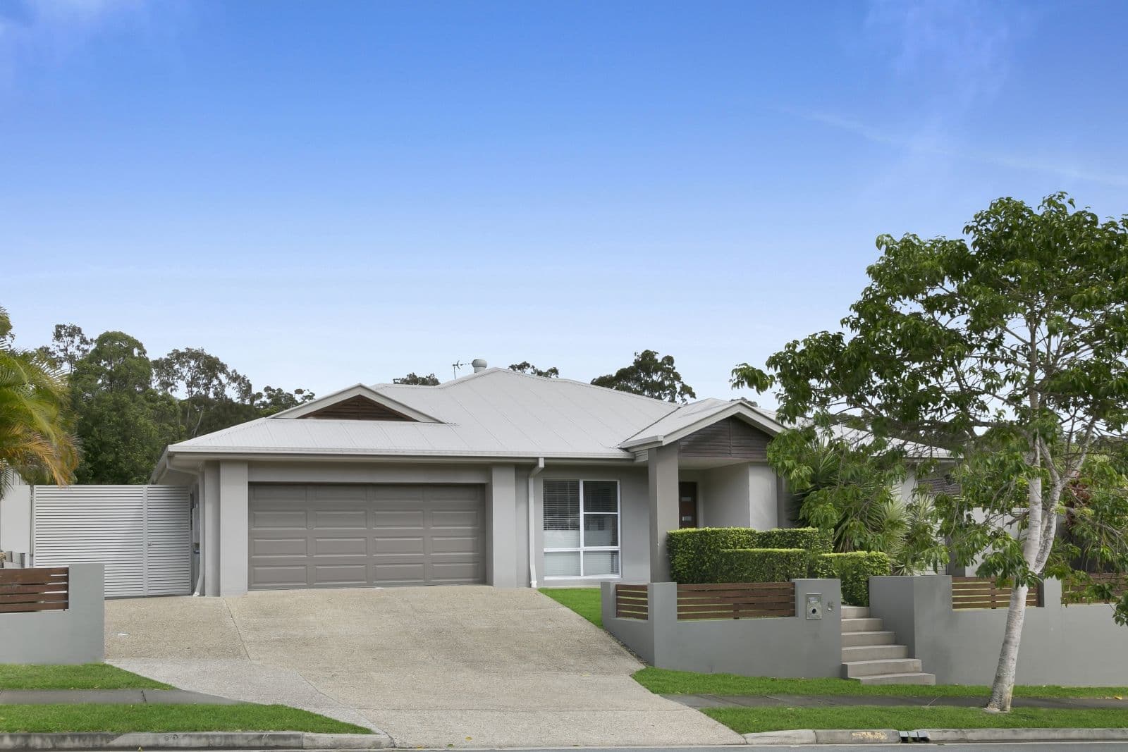 5 Boogaerdt Rise, Bonogin QLD 4213, Bonogin - Thumbnail 3