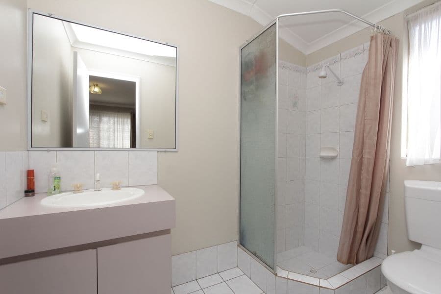 10 Knoll Place, Kiara WA 6054, Kiara - Thumbnail 7