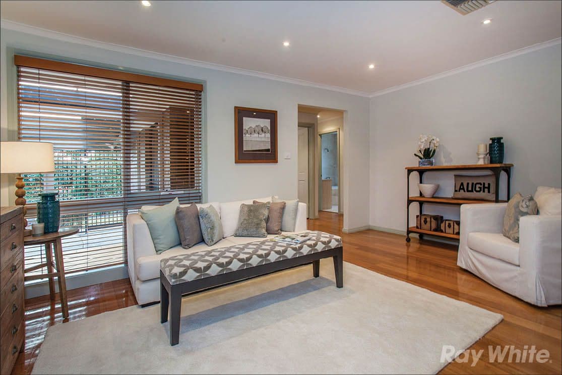 6 Calderwood Avenue, Wheelers Hill VIC 3150, Wheelers Hill - Thumbnail 2