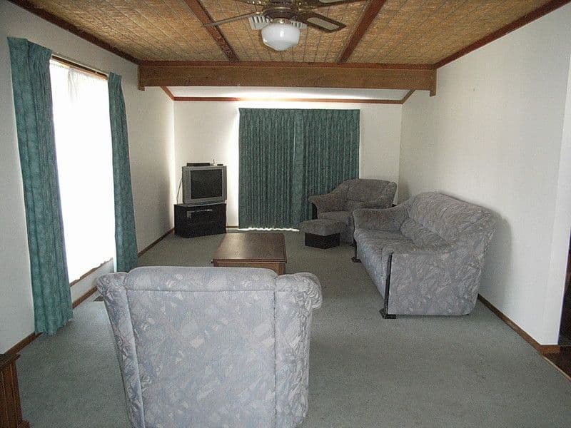 66  Bowen Street, ECHUCA VIC 3564, Echuca - Thumbnail 3