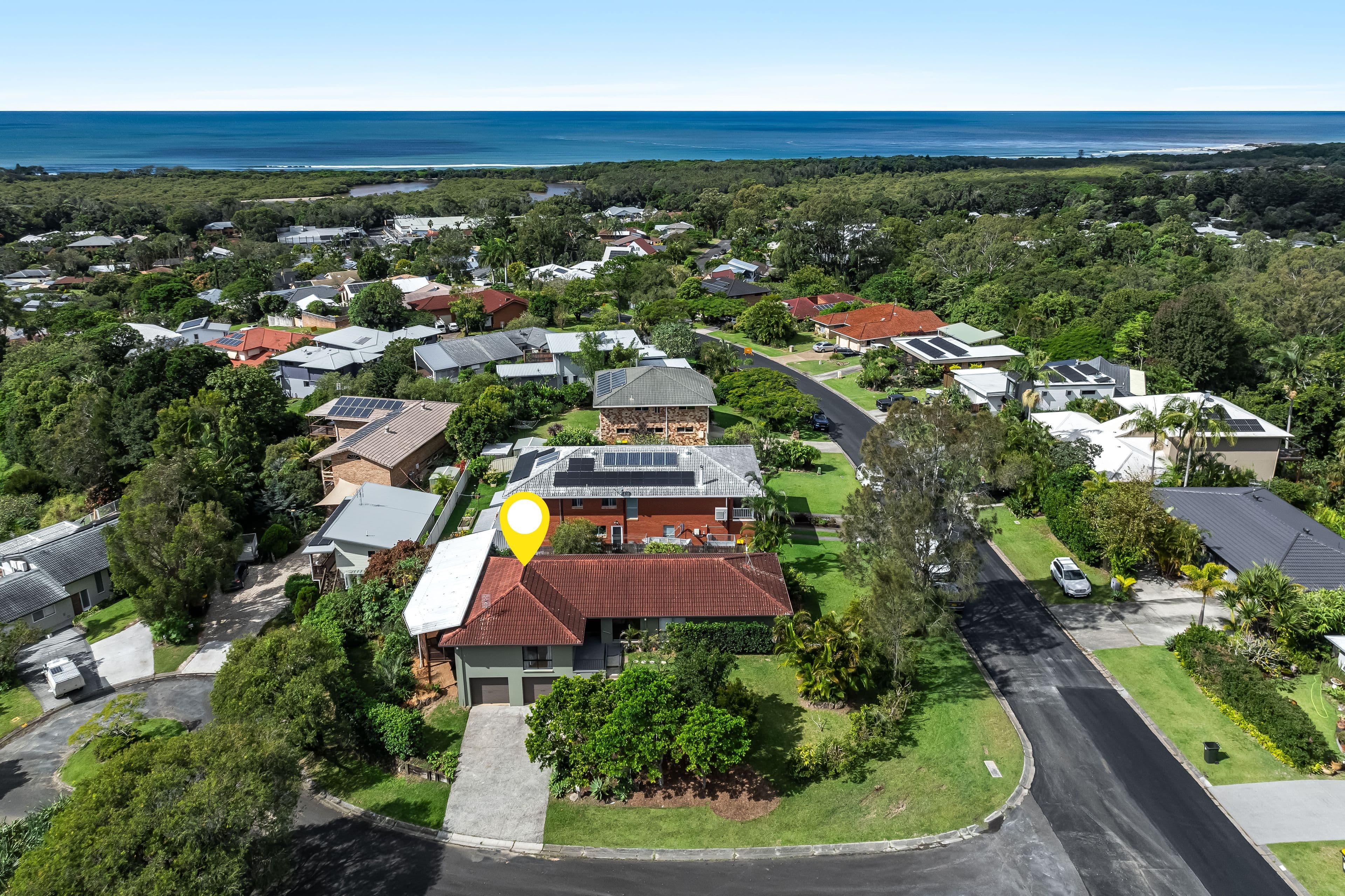 7 Harah Court, Ocean Shores NSW 2483, Ocean Shores - Image 1