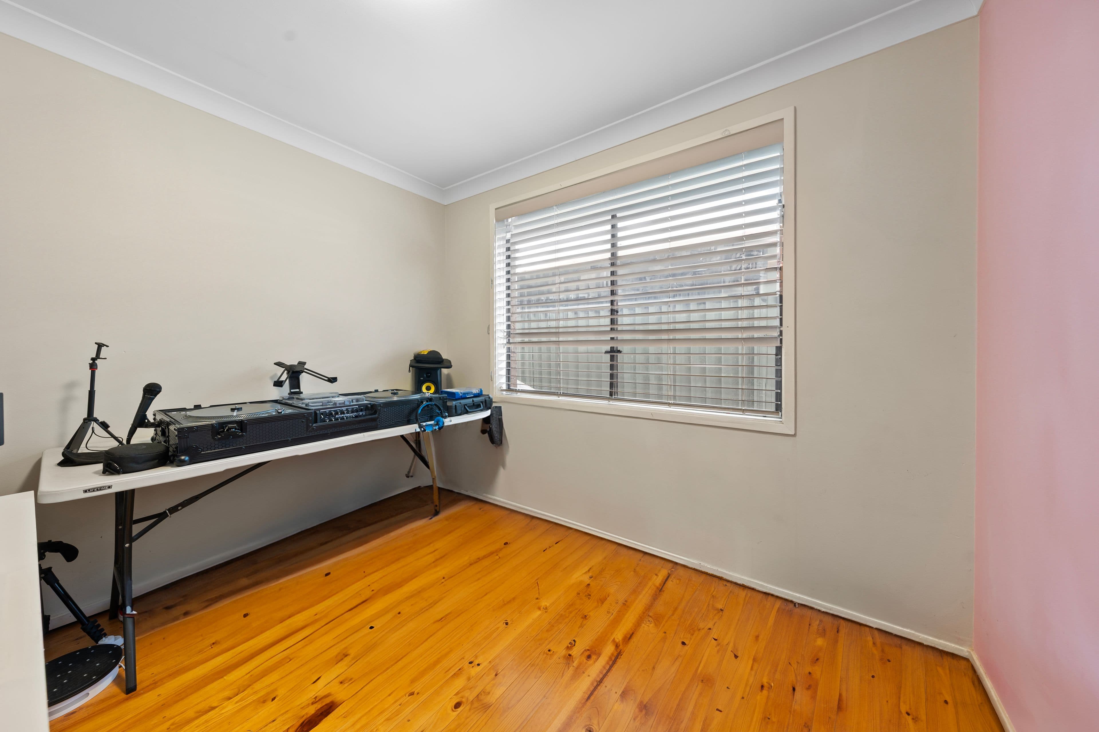 11 Macaulay Street, Wetherill Park NSW 2164, Wetherill Park - Thumbnail 7