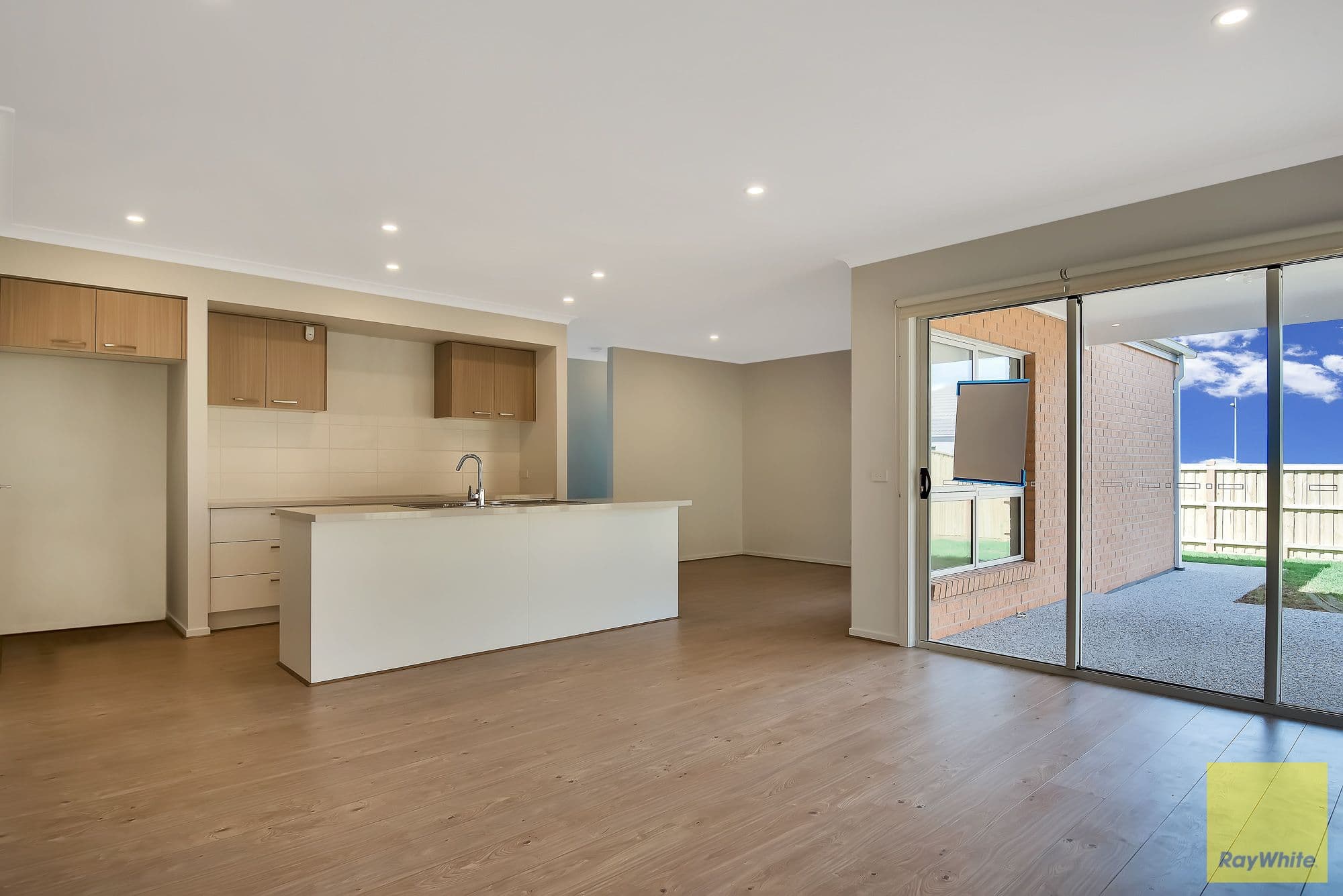 18 Cecil Road, Tarneit VIC 3029, Tarneit - Thumbnail 3
