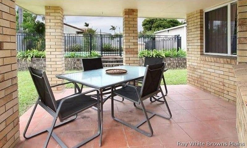 14 Learmonth Court, HILLCREST QLD 4118, Hillcrest - Thumbnail 3