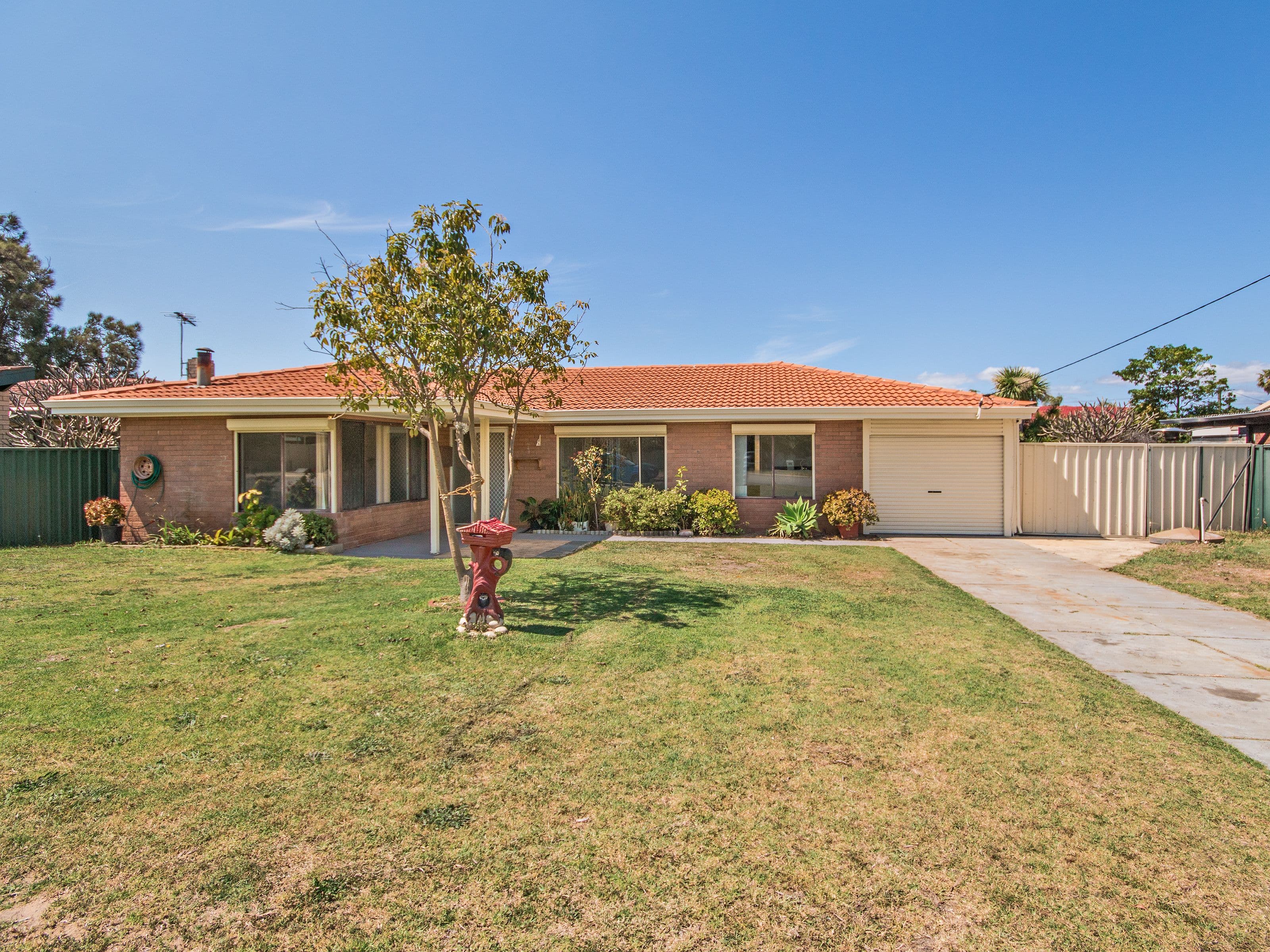 16 Octans Court, Rockingham WA 6168, Rockingham - Thumbnail 2