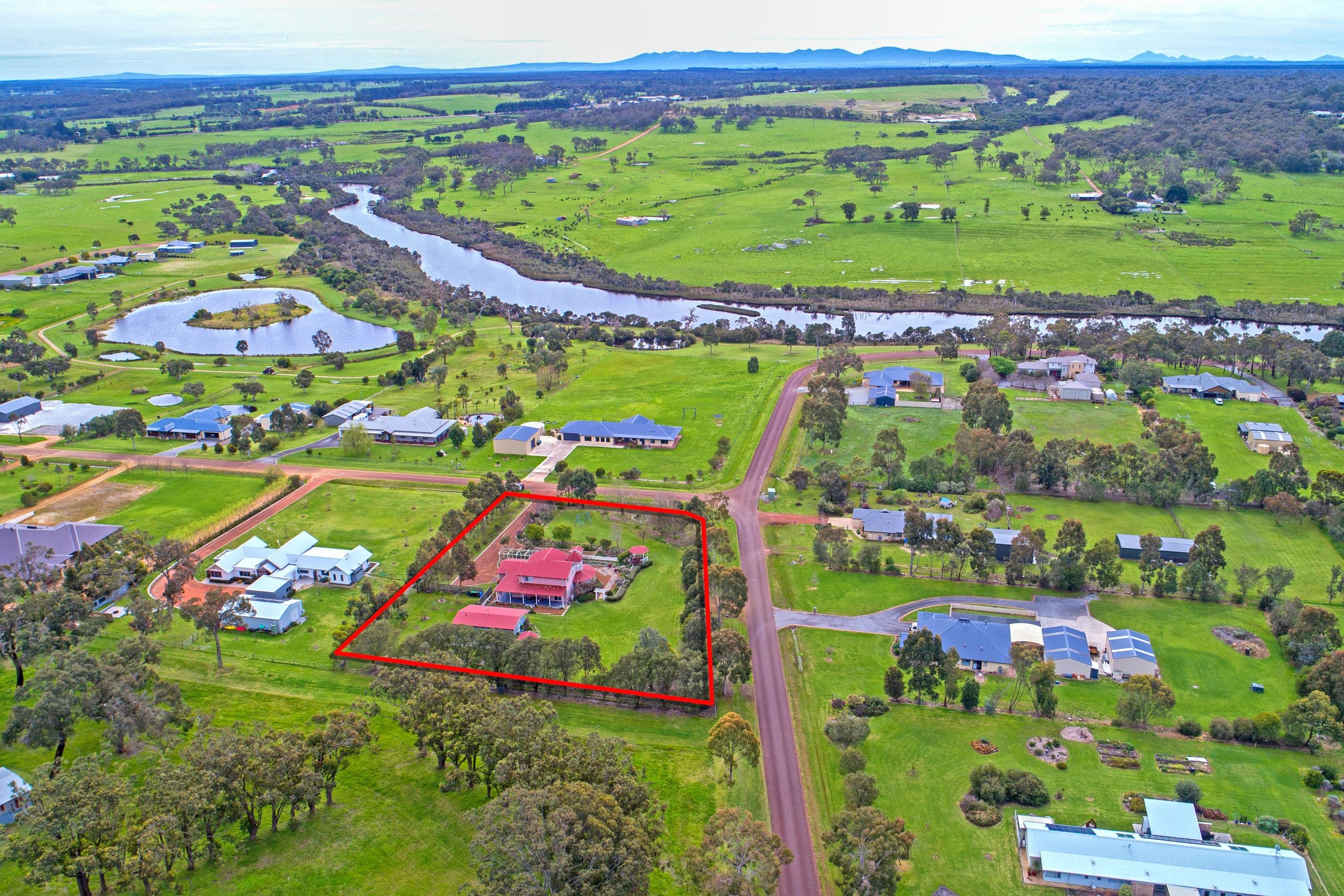 1 Rivervale Chase, Lower King WA 6330, Lower King - Thumbnail 5