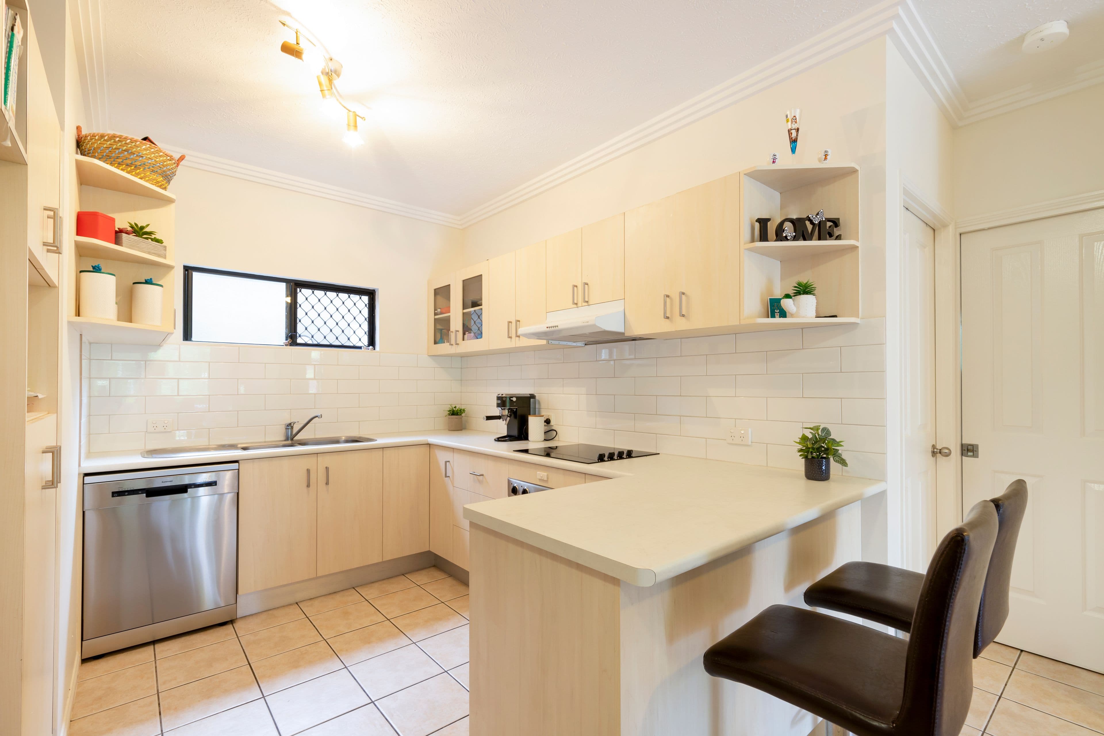 1 Morning Close, Port Douglas QLD 4877, Port Douglas - Thumbnail 2