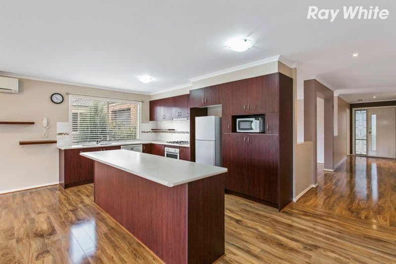 16 Yellow Gum Drive, Pakenham VIC 3810, Pakenham - Thumbnail 6