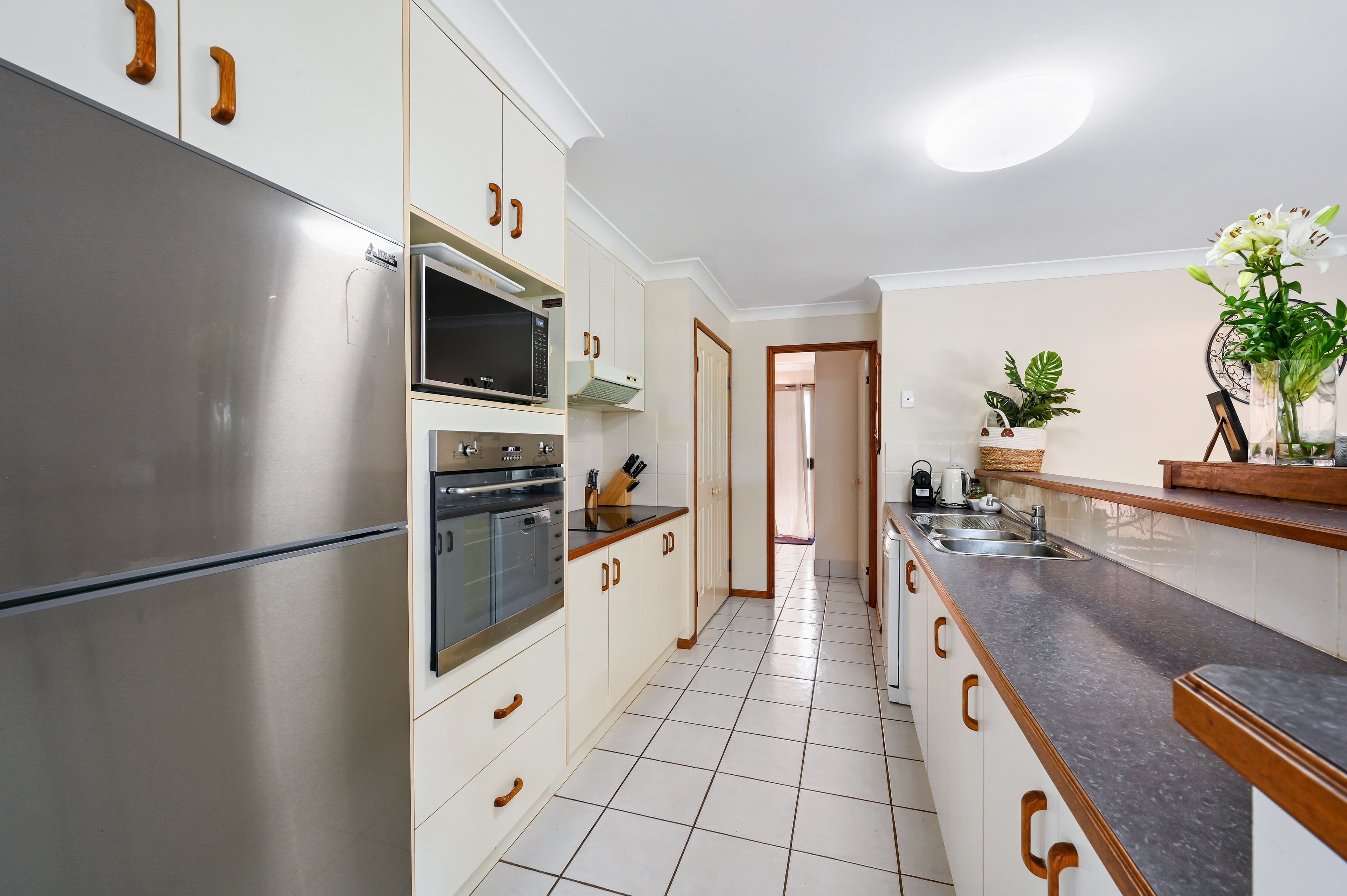 361 Spring Street, Kearneys Spring QLD 4350, Kearneys Spring - Thumbnail 4