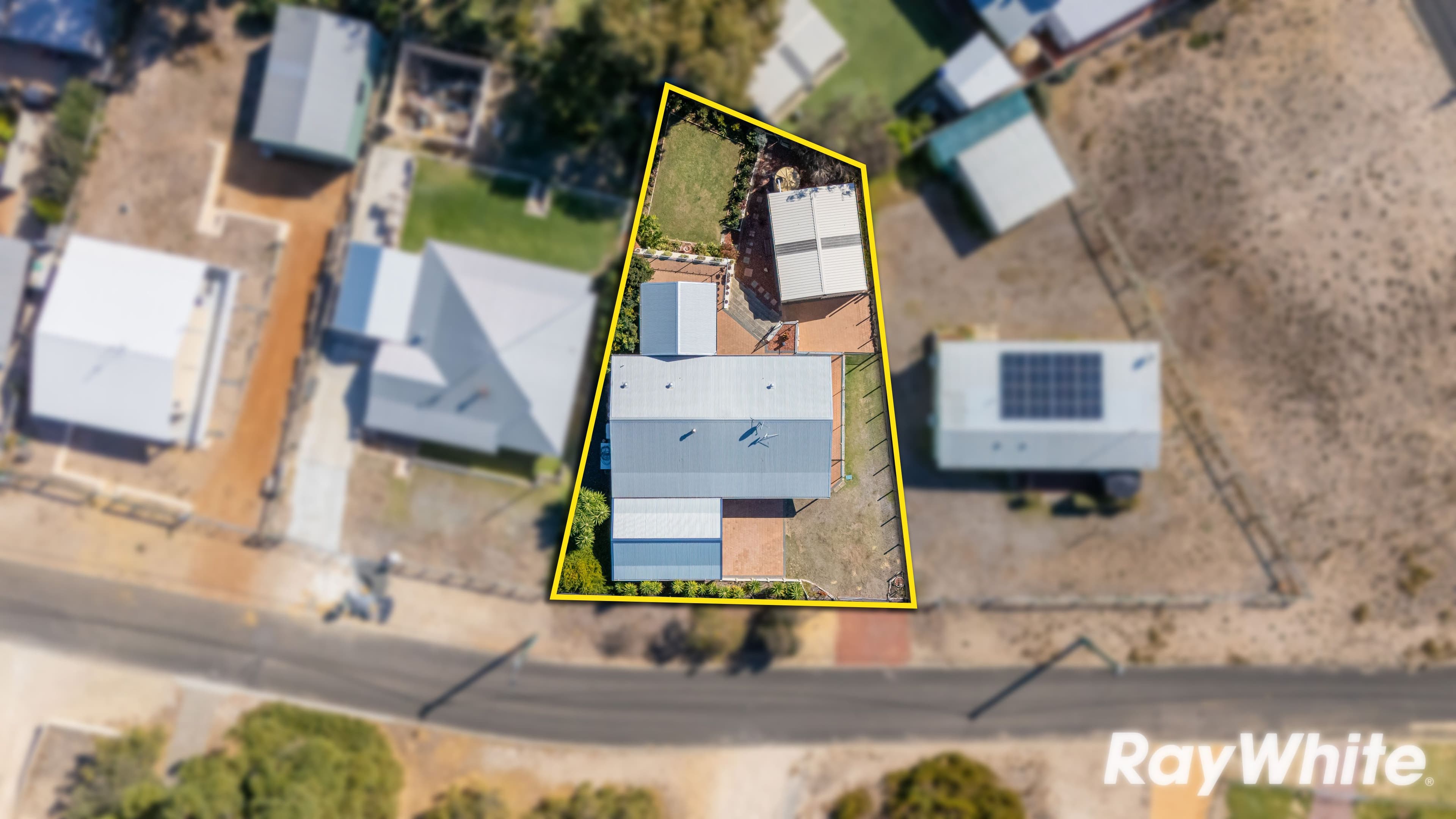 4 Chalet Vale, Preston Beach WA 6215, Preston Beach - Thumbnail 2