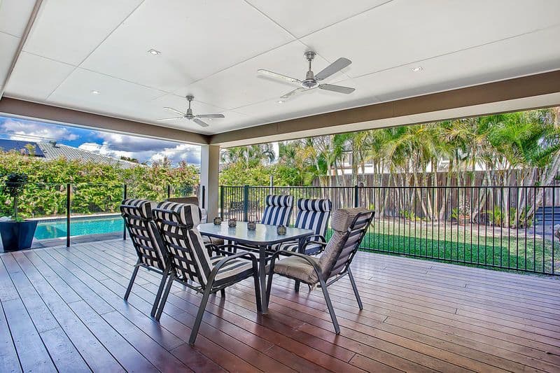 29 Curlew Crescent, BURLEIGH WATERS QLD 4220, Burleigh Waters - Thumbnail 3