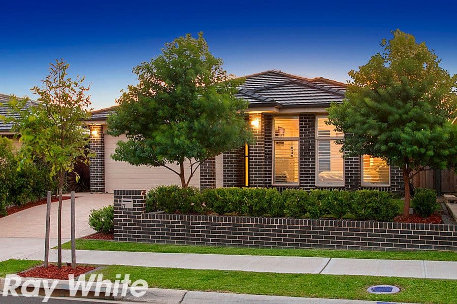 77 Hastings Street, The Ponds - Image 1