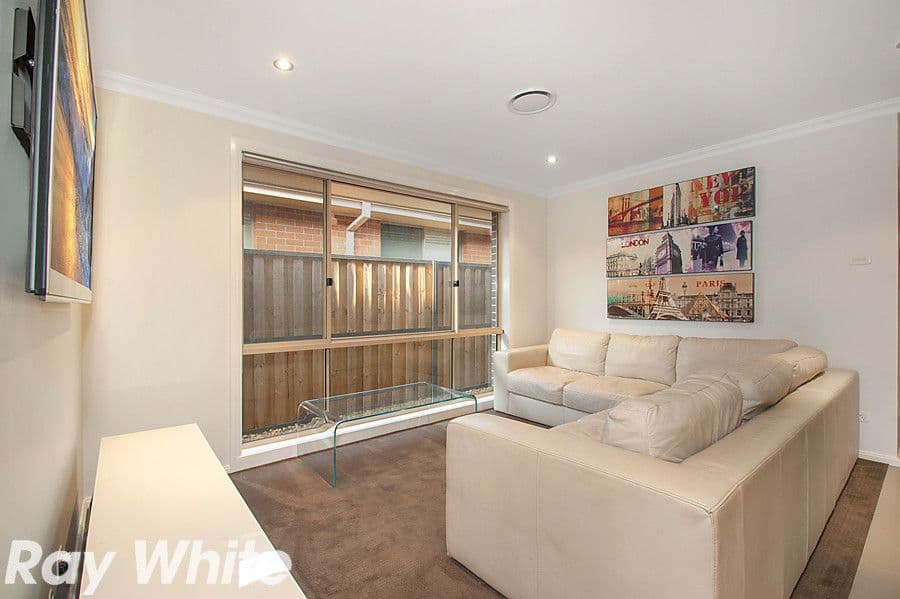 77 Hastings Street, The Ponds - Thumbnail 3