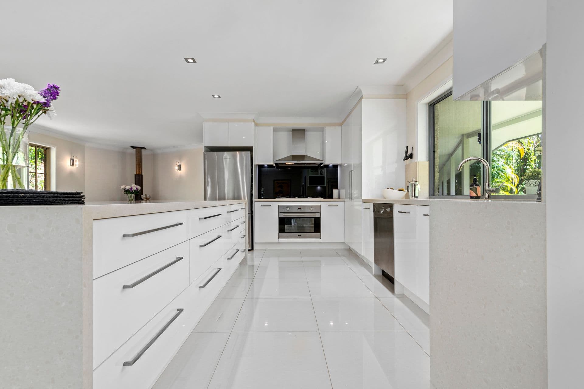 17 Cornwall Drive, Elanora QLD 4221, Elanora - Thumbnail 6