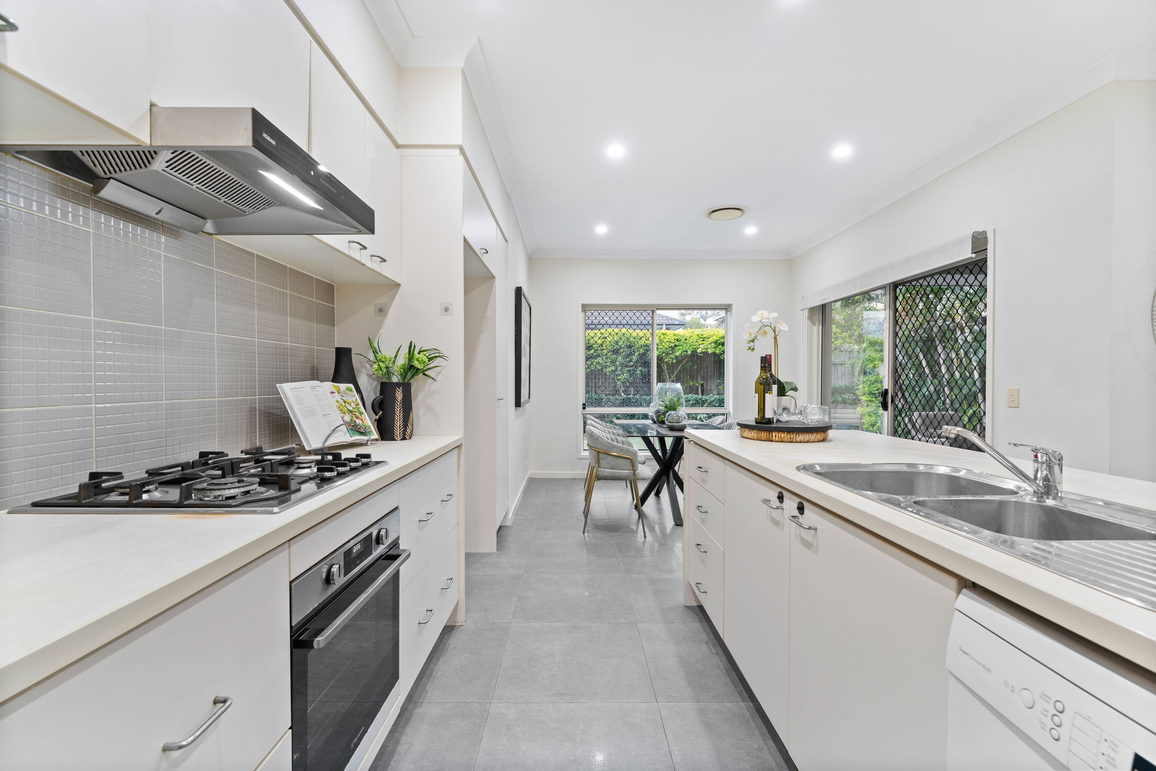 12 Aldea Place, Stretton QLD 4116, Stretton - Thumbnail 7