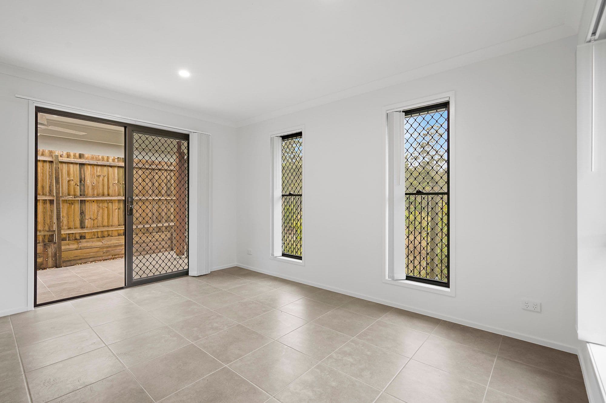 1 Burton Court, Logan Reserve QLD 4133, Logan Reserve - Thumbnail 5