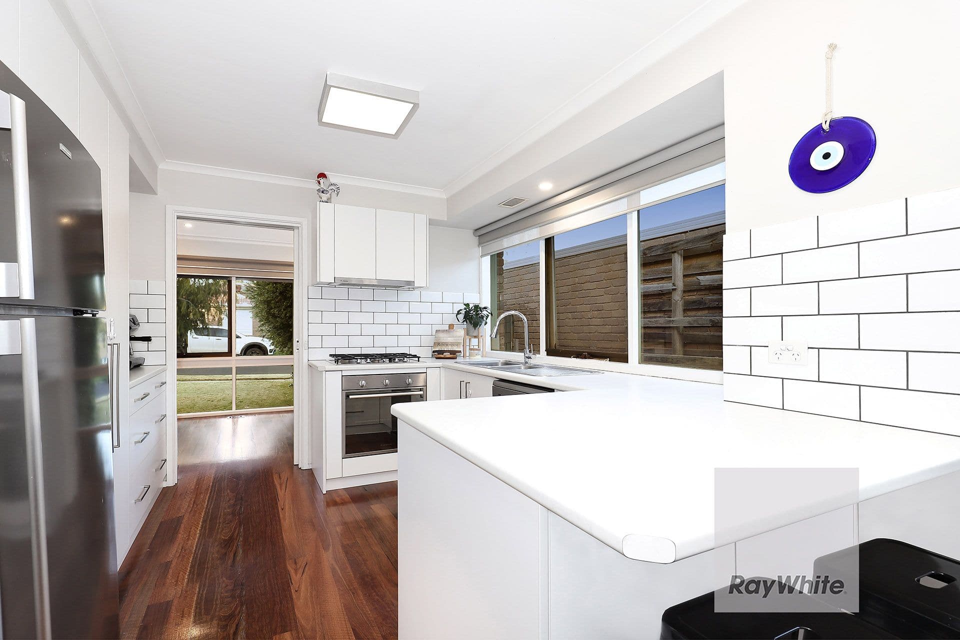 28 The Circuit, Gladstone Park VIC 3043, Gladstone Park - Thumbnail 6
