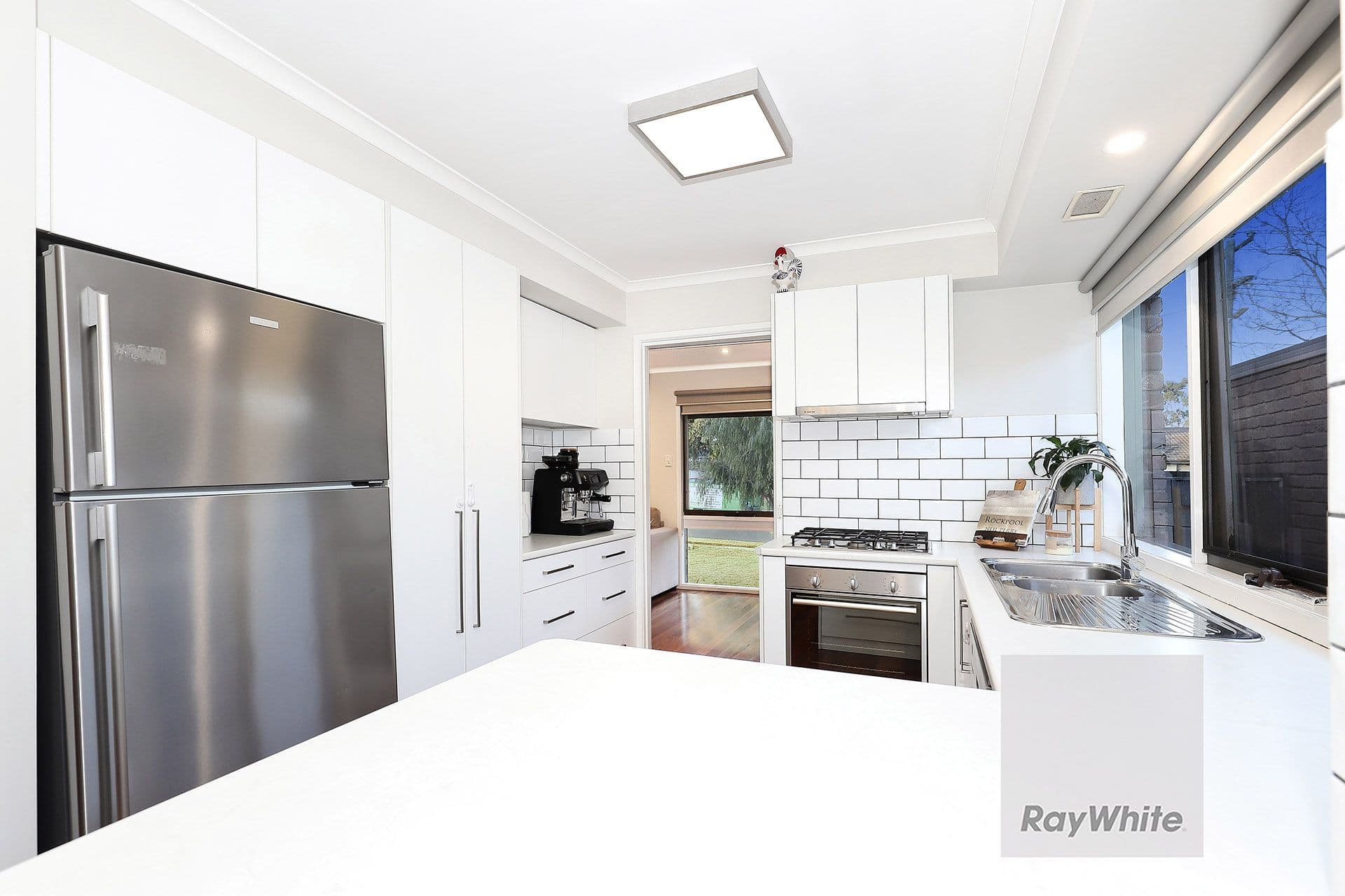 28 The Circuit, Gladstone Park VIC 3043, Gladstone Park - Thumbnail 7
