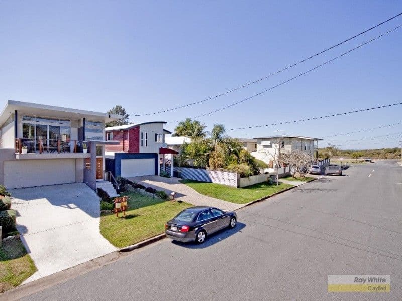 16 Booran Street, LOTA QLD 4179, Lota - Thumbnail 2