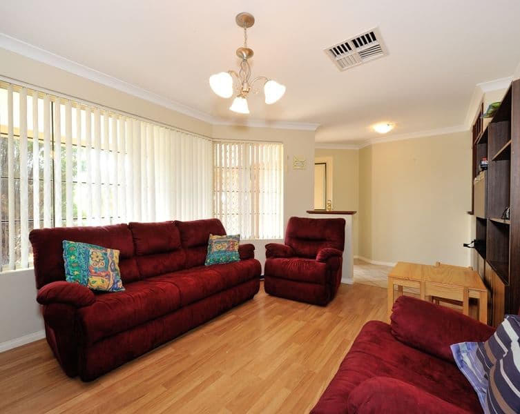 55 Oakwood Crescent, Waikiki WA 6169, Waikiki - Thumbnail 6